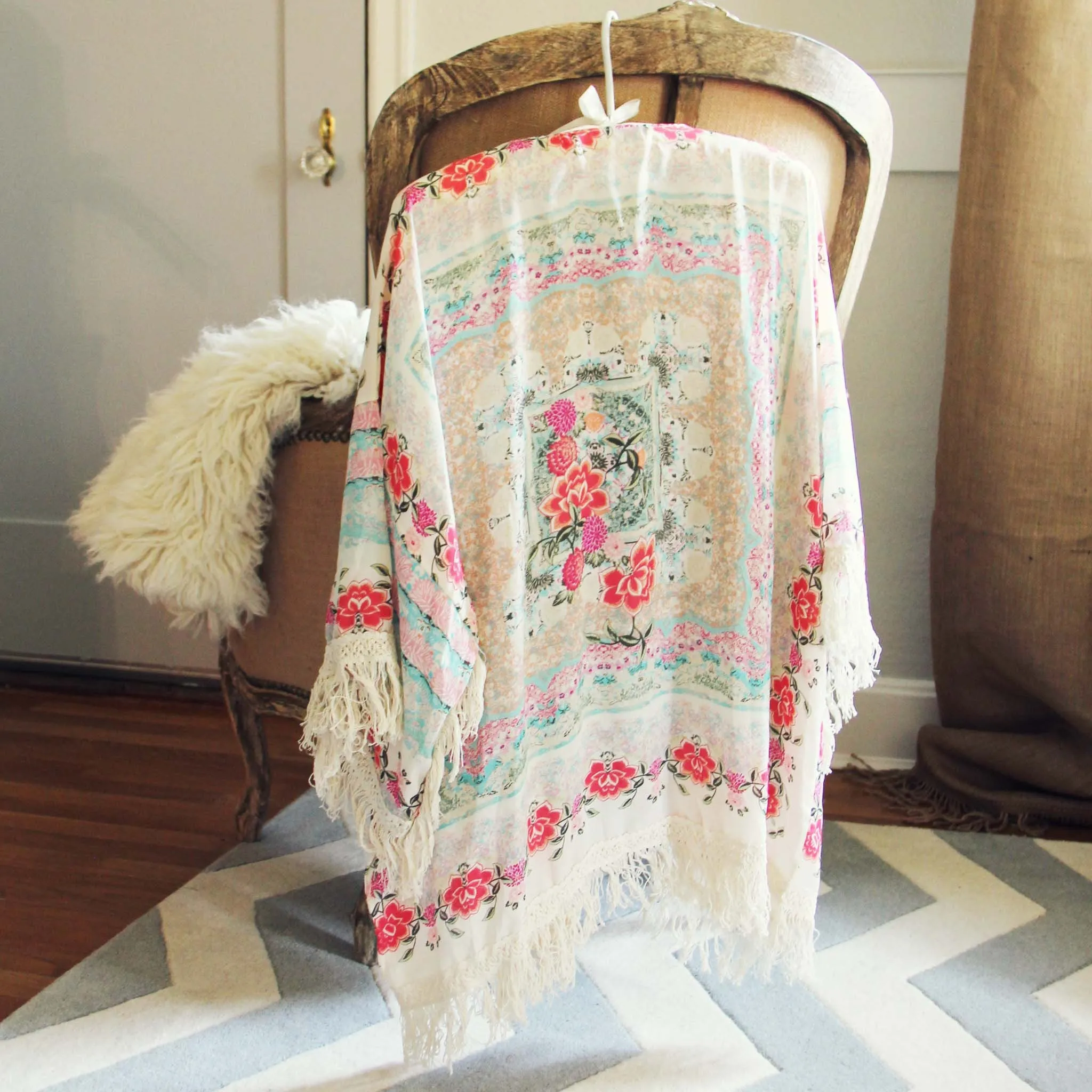 Rose Fringe Duster (wholesale)