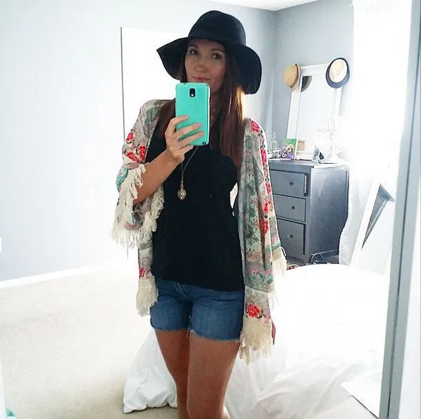 Rose Fringe Duster (wholesale)