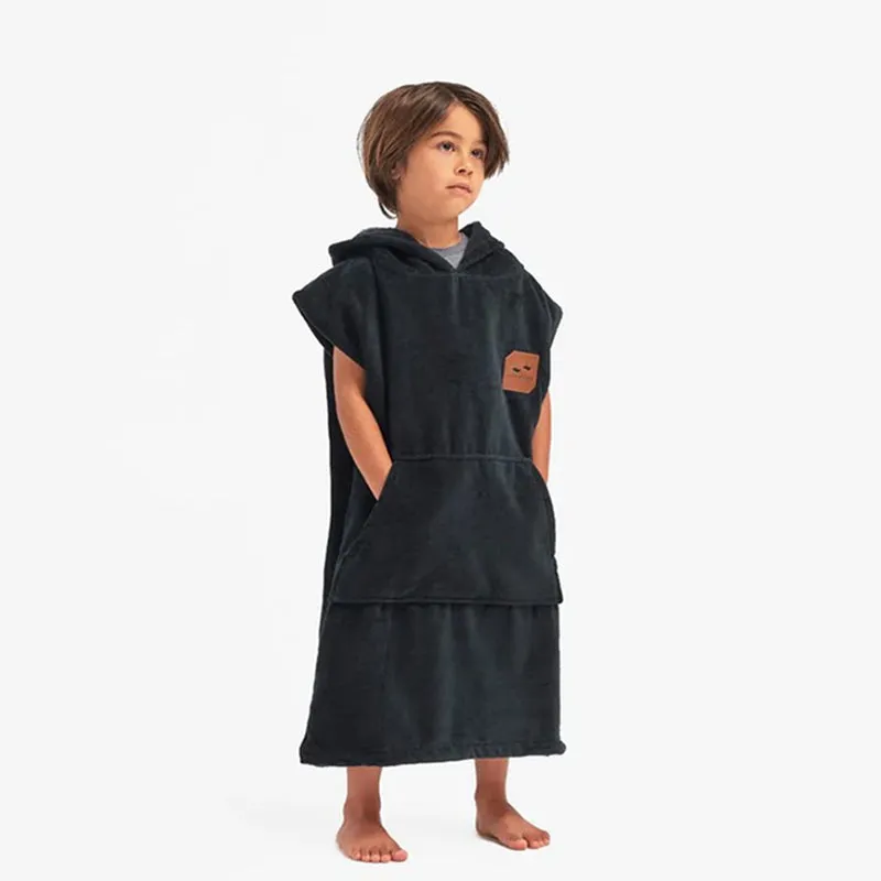 SLOWTIDE DIGS PONCHO BLACK - KIDS