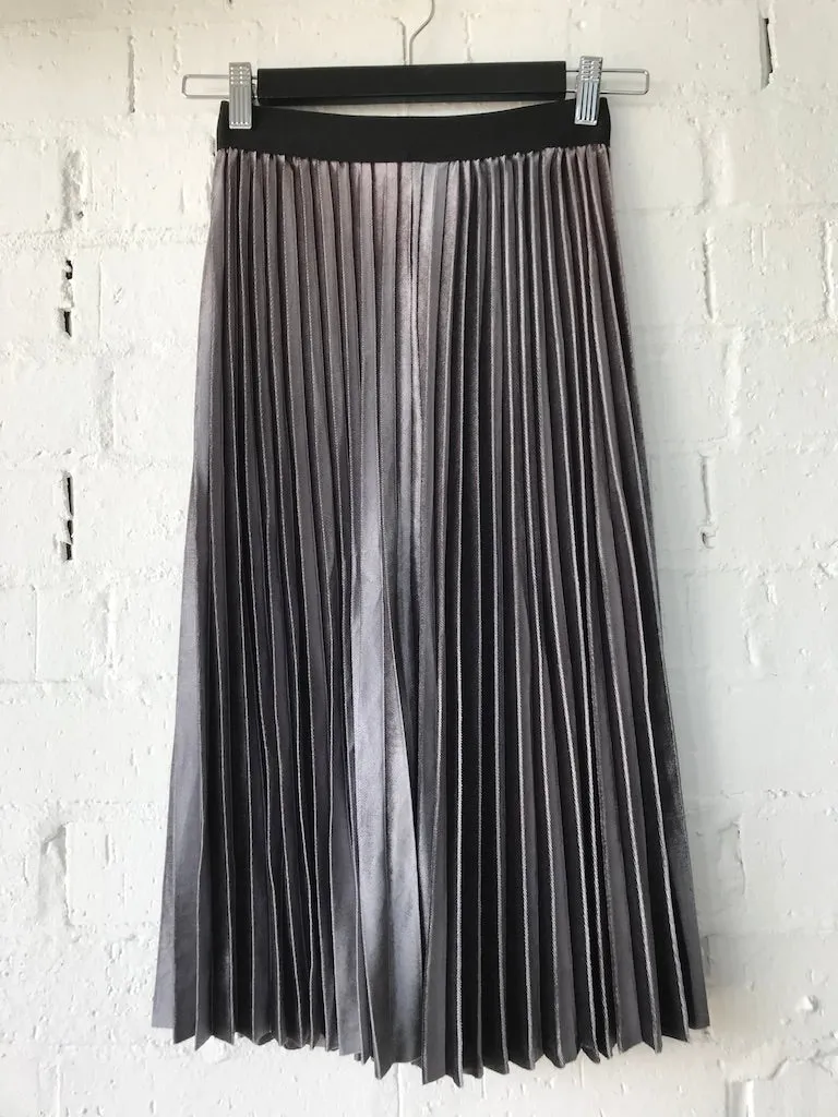 Womens Pleated Velveteen Midi Skirt